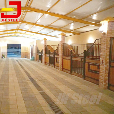 Yüksek Sertlik Metal Kurulu Bambu Çam Ahşap At Ahır Cepheleri 3m-4.2m