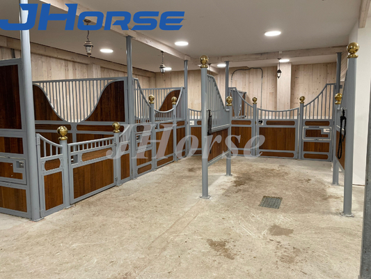Salıncak Kapı Ahşap Galvanizli At At Ahır Panelleri 3.5m 3.6m ISO9001