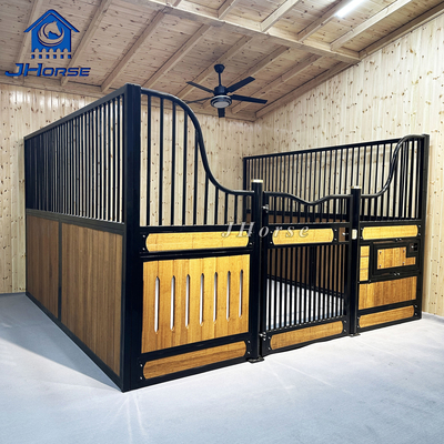 8ft X 8ft Tozla Kaplı Atlık Çadırın Ön Panelleri Pvc Kartonla